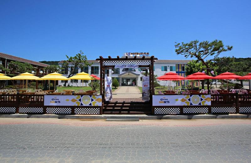 Hotel Manripo