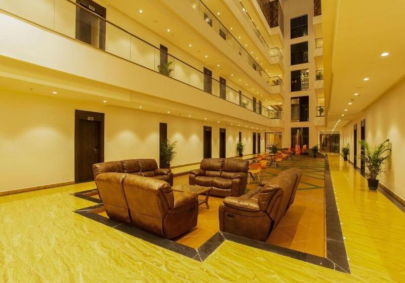 Отель Sarovar Portico Somnath