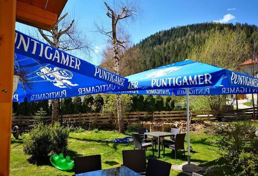 ペンション Gasthof Zum Falkenstein