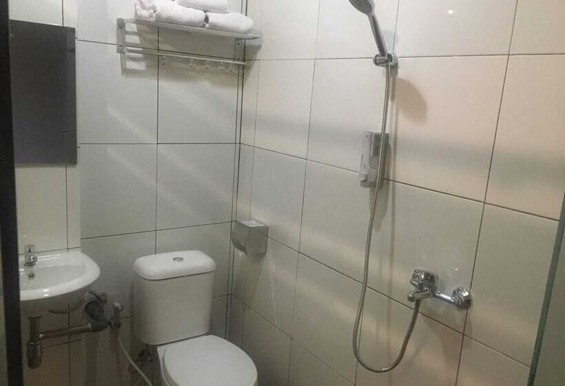 پانسیون Royal Guesthouse Bandar Lampung