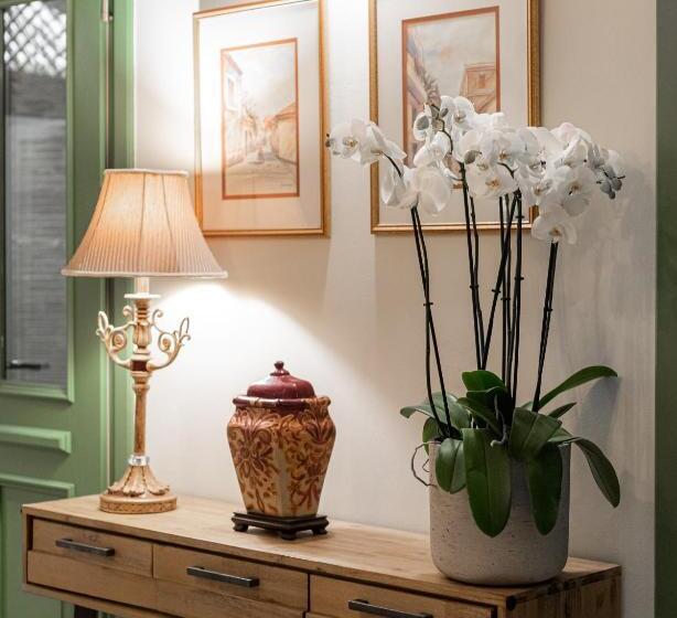 هتل Casa Di Fiori Andros Suites