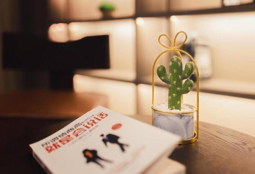 Hanting Hotel Fuzhou Sanfang Qixiang Dongjiekou Metro Station