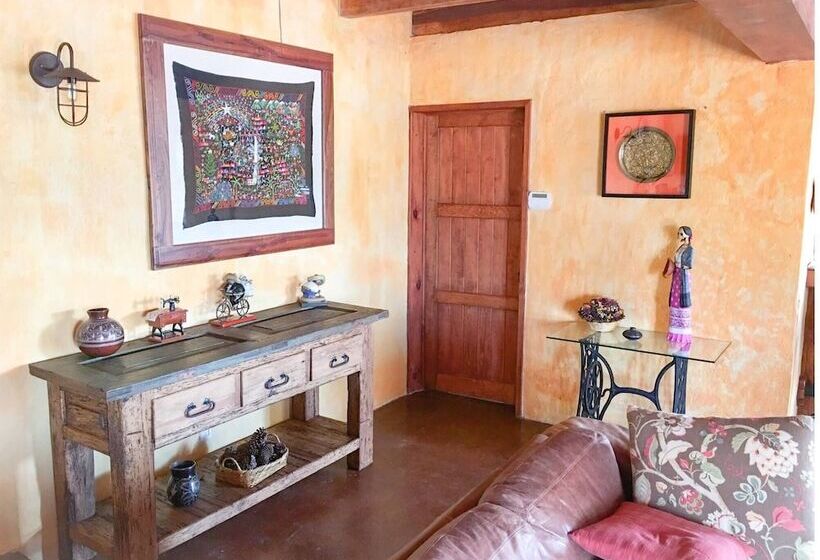 בית מלון כפרי Beautiful Cabin Downtown Tapalpa Oven Mud Barbecue Grill 4 Room 12 Ppl Tv Wifi