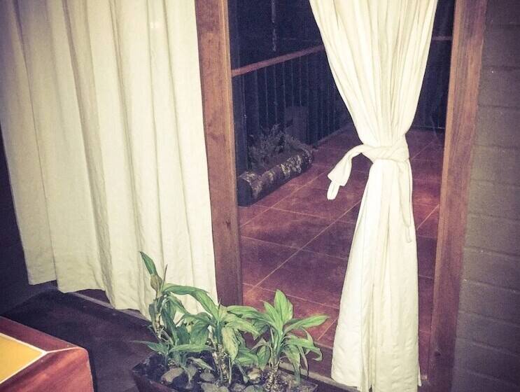 בית מלון כפרי Beautiful Cabin Downtown Tapalpa Oven Mud Barbecue Grill 4 Room 12 Ppl Tv Wifi