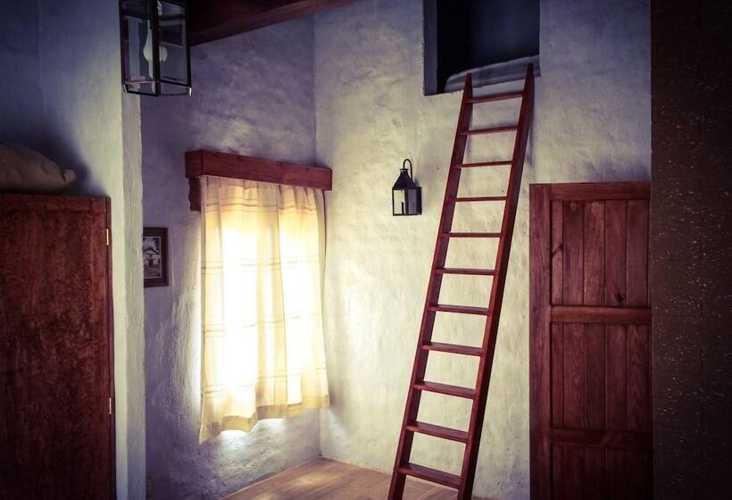 בית מלון כפרי Beautiful Cabin Downtown Tapalpa Oven Mud Barbecue Grill 4 Room 12 Ppl Tv Wifi