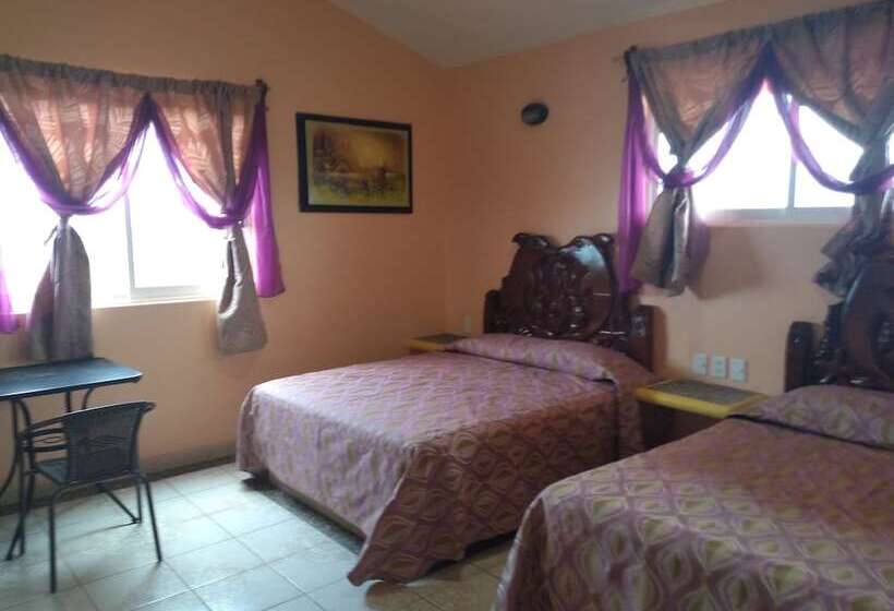 فندق Marbella Playa Larga