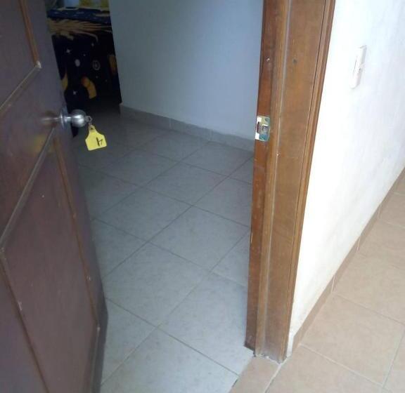 بنسيون Room In Guest Room   Lodging And Tranquility