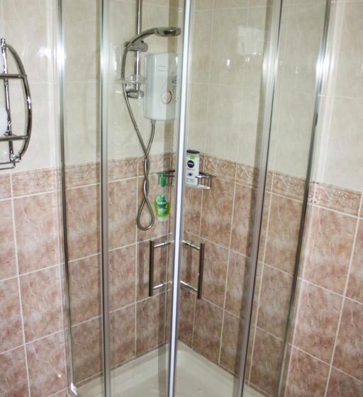 مبيت وإفطار The Coach Inn