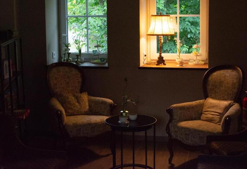 Bed and Breakfast Waldhotel Am Jäger