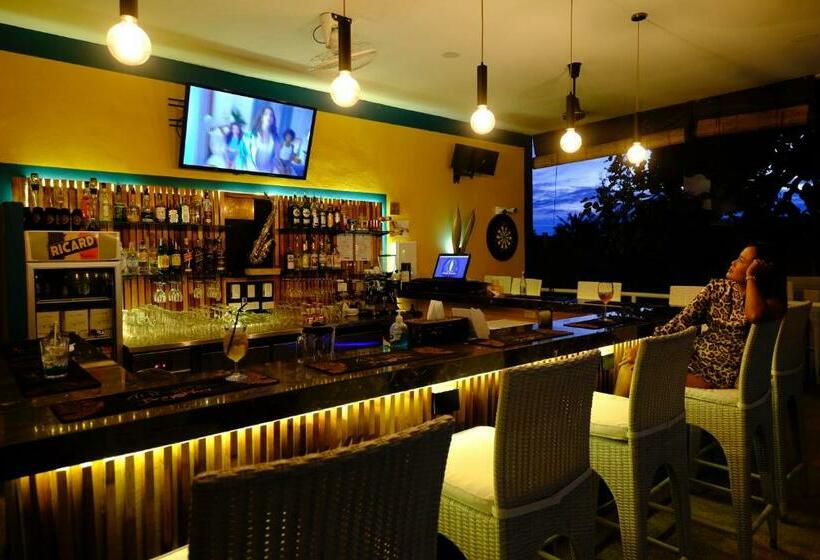 فندق Barong Resort