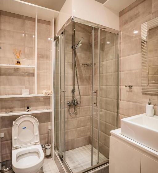 Magico Rooms & Apartments