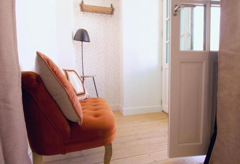 مبيت وإفطار Les Corderies