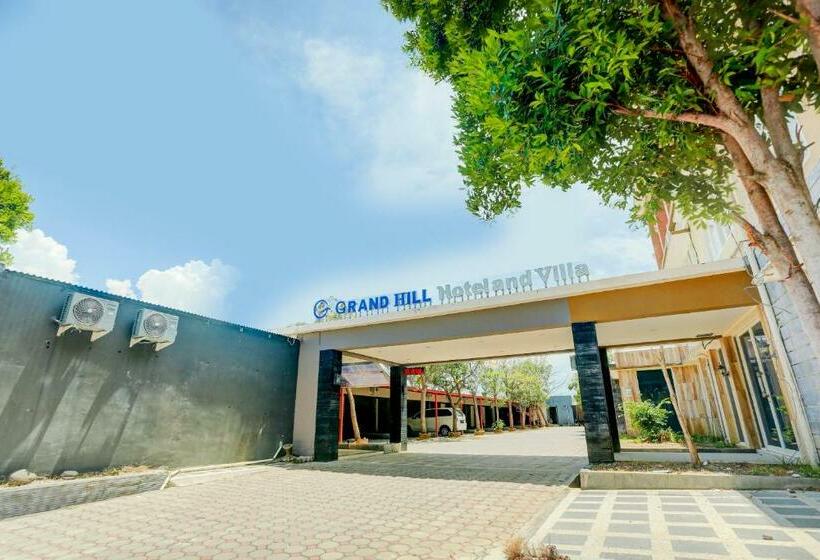 ホテル Collection O 90716 Grand Hills  And Resto