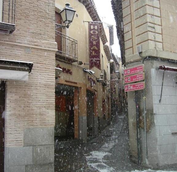 Hostal La Campana