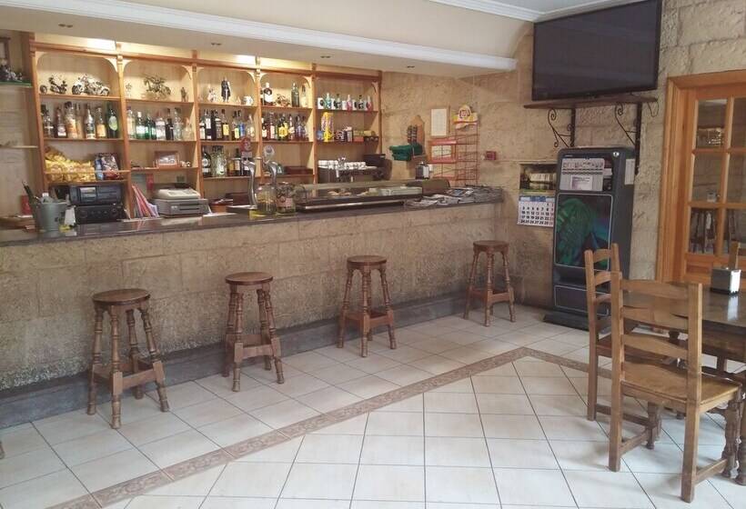 فندق فئة نجمة واحدة Rural Puerta De Caderechas