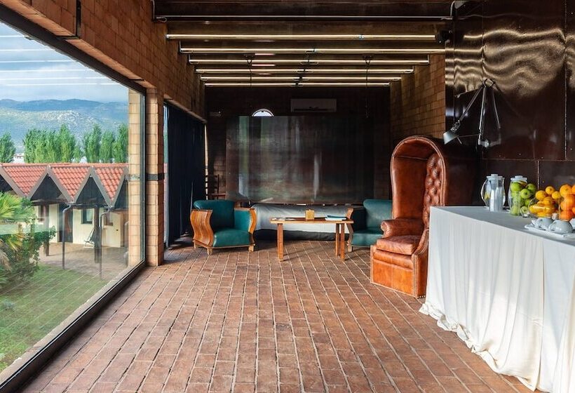 ホテル Foro Appio Mansio