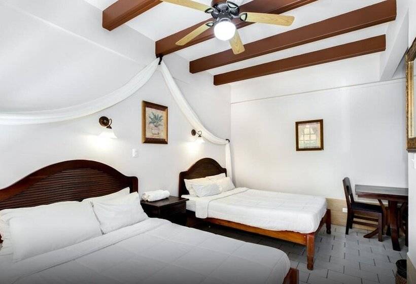 هتل Trident Poseidon