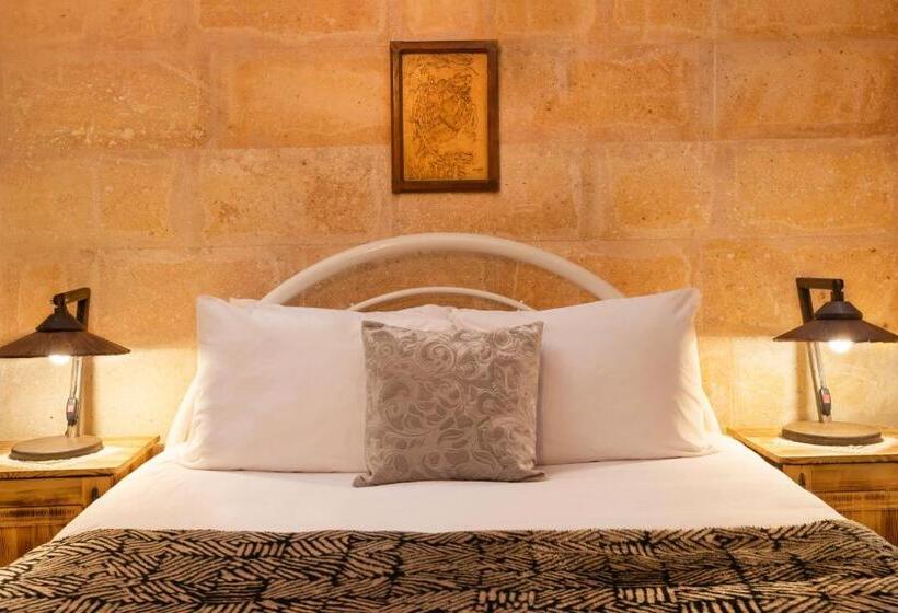 تختخواب و صبحانه Tatlı Kaya Otel