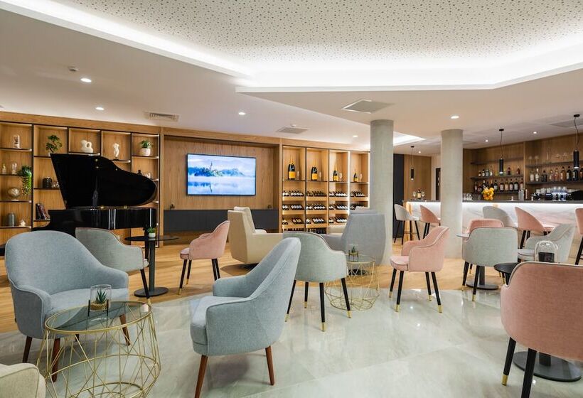 Brit Hotel Paris Orly Rungis