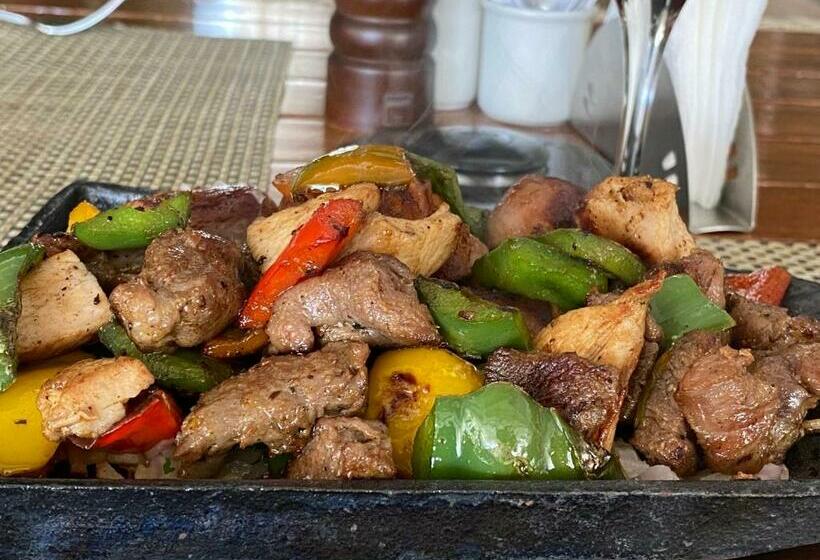 Resort Riviera Wansela Beach Hotel By Colibri