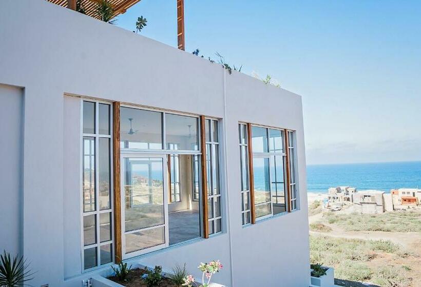 Topia Retreat  Sunset Suite