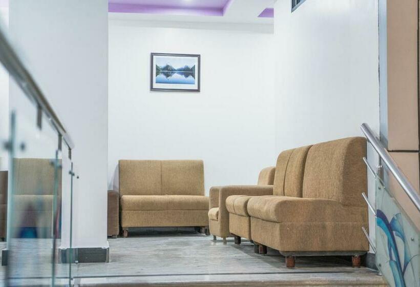 בית מלון כפרי Illusion Inn