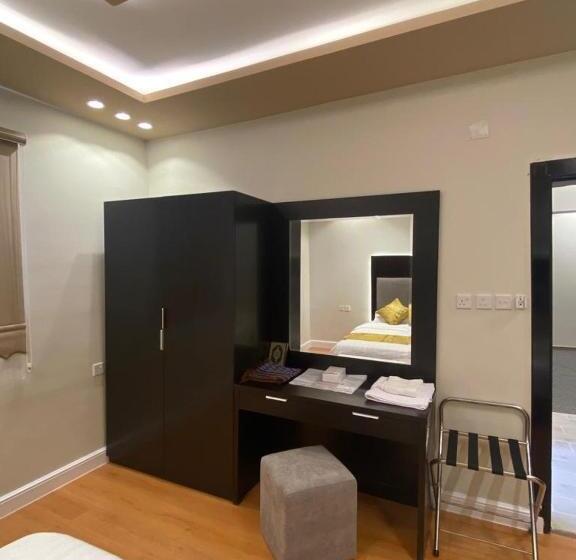 فندق ادوماتو Adomato