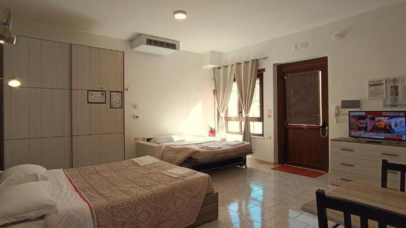 Complesso Turistico Aurora   Camere B&b