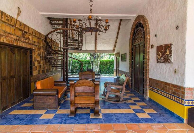 هتل Hacienda Gualanday