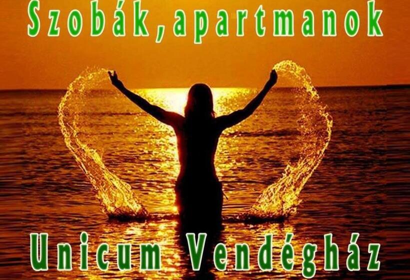 펜션 Unicum Vendégház