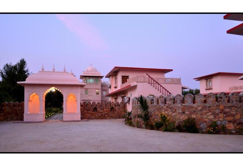 منتجع The Shergarh