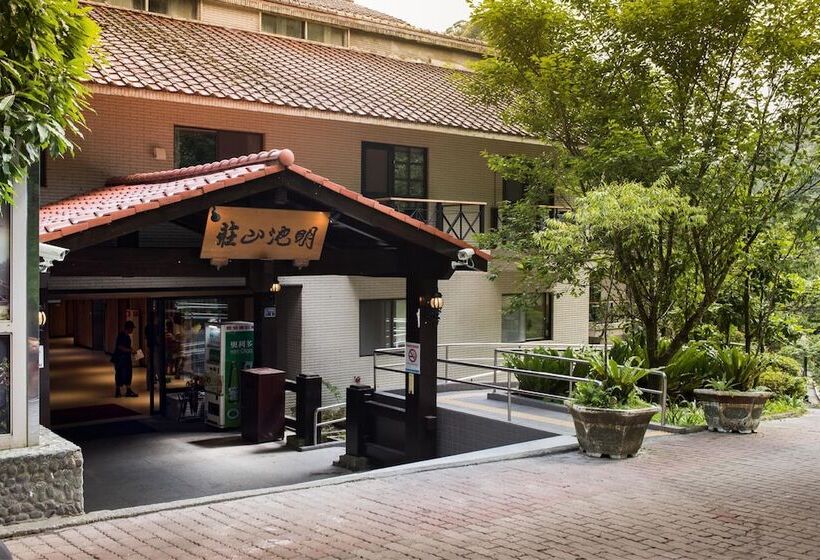 هتل Mingchih Resort