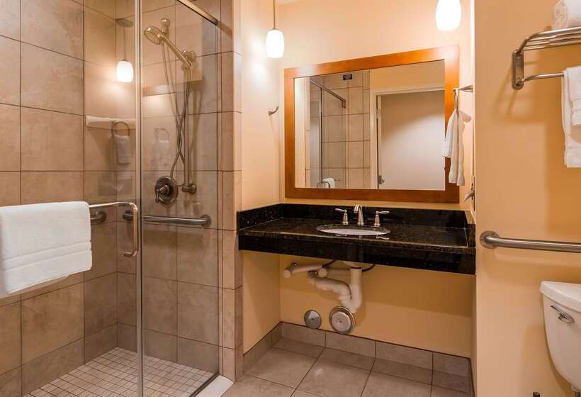호텔 Best Western Plus Westgate Inn And Suites