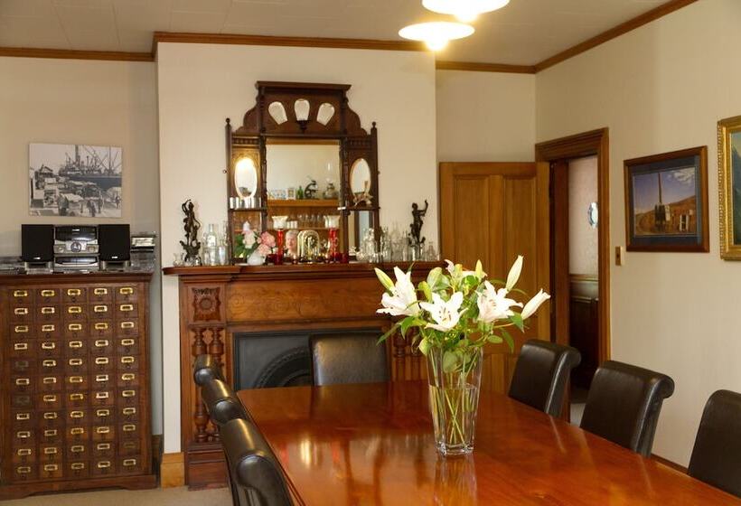 هتل Cambria House