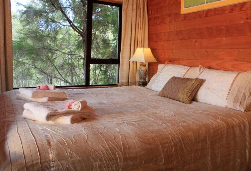 فندق Kimi Ora Eco Resort