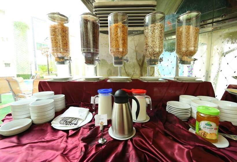 هتل Ramada By Wyndham Dammam Khaleej Road