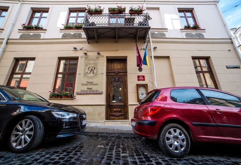 فندق Optima Collection Medievale Lviv