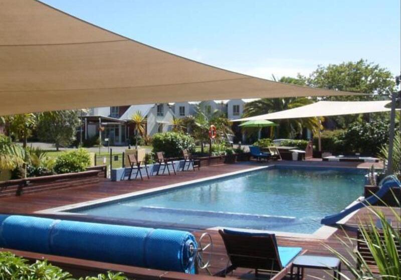 Ramada Resort By Wyndham Rotorua Marama