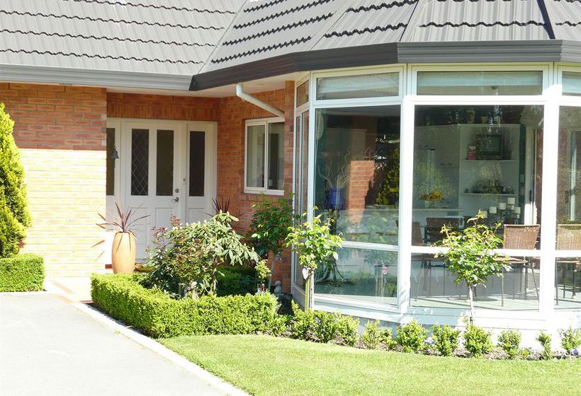 St James Bed And Breakfast