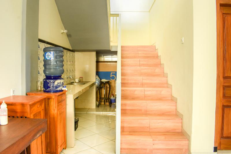 فندق صغير Penginapan Anggrek Syariah 2 By Oyo Rooms