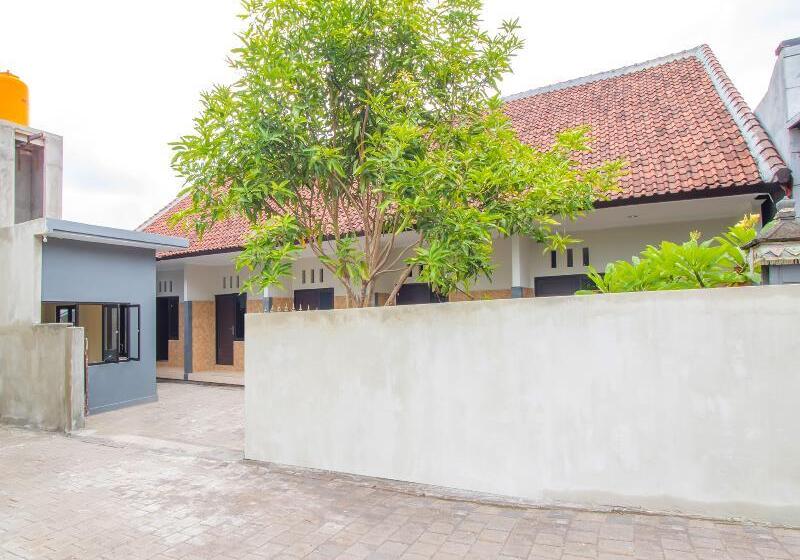 Отель Berlian House Ungasan By Oyo Rooms