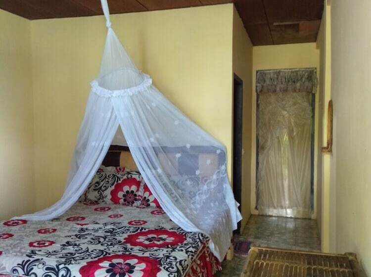 پانسیون Merlyn Guest House