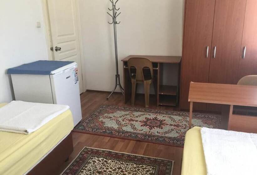 Ugurevler Apart