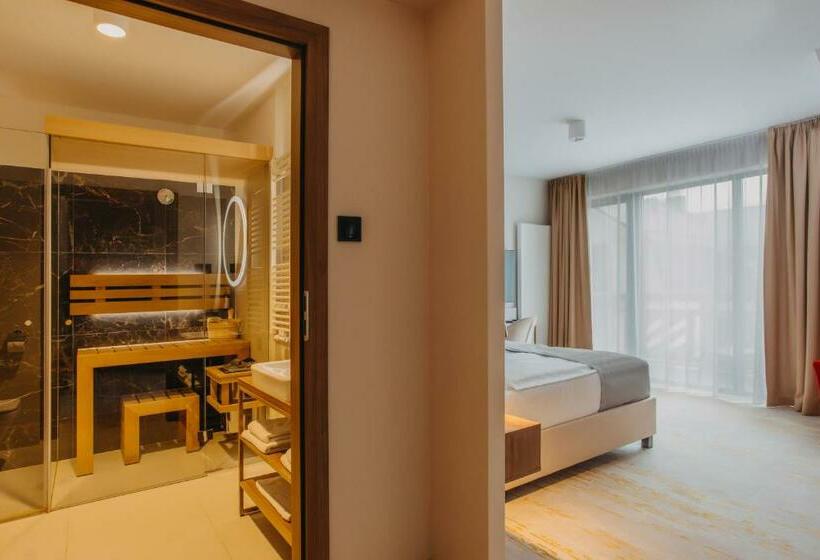 Five Seasons Szklarska Poręba