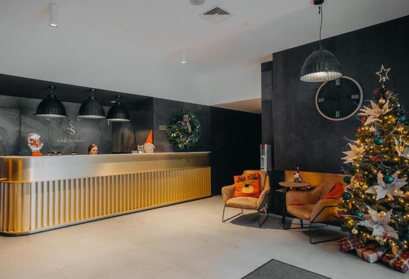 Five Seasons Szklarska Poręba