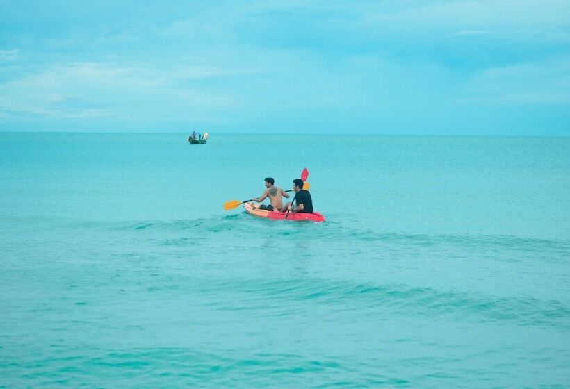 هتل Chaithalay Khanom Resort