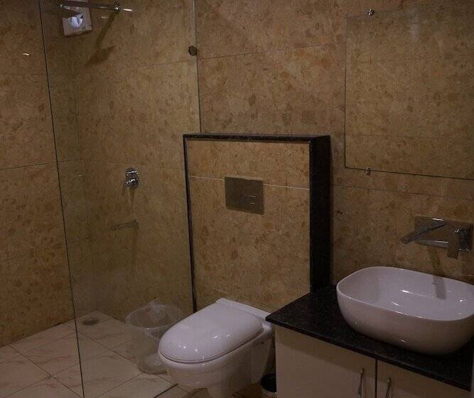 فندق Dewdrop Pride Inn