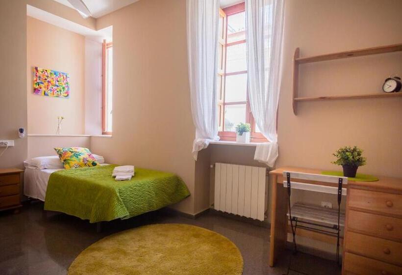 Hostal El Convent De Moncada