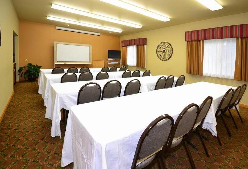 호텔 Best Western Plus Hartford Lodge