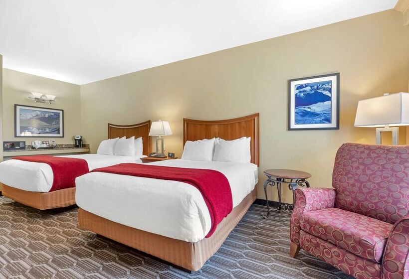 Best Western Plus Swiss Chalet Hotel & Suites